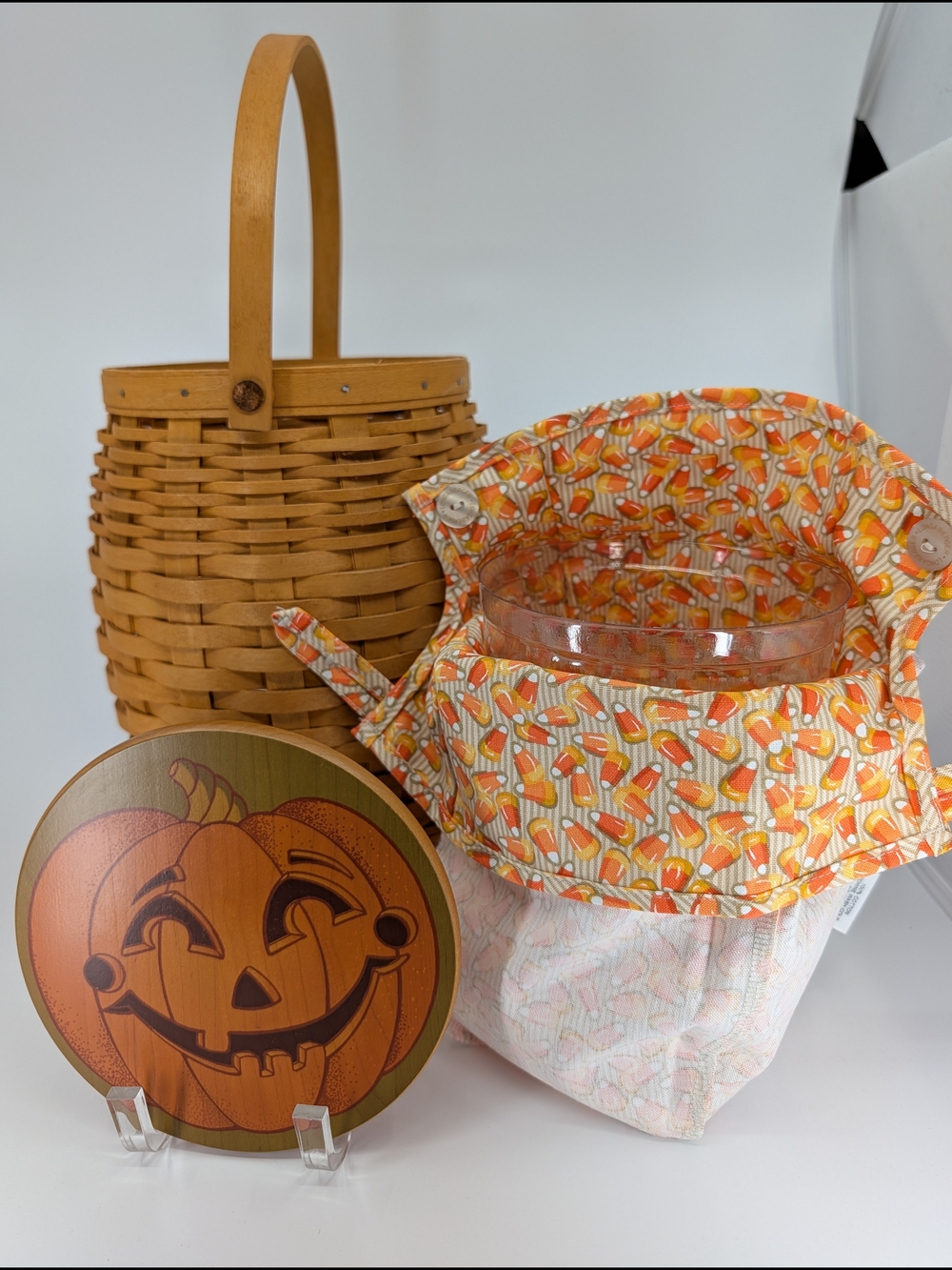 Longaberger October Fields Basket/Candy Corn Liner/Jack-o'-lantern Lid/Protector - Picture 2 of 9